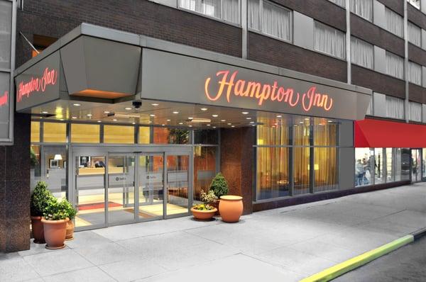 Hampton Inn Manhattan Times Square North is located in the heart of Times Squrae..