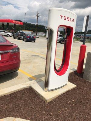 Tesla Superchargers at Sheetz