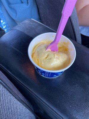 Mango ice cream