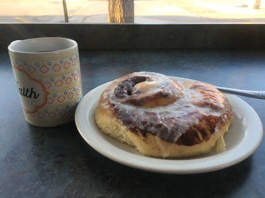 Cinnamon roll w/ coffee