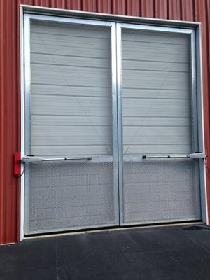 We repair and install new garage doors, rolling steel doors and mall gates