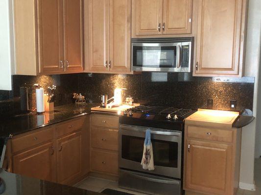 Counter with granite backsplash