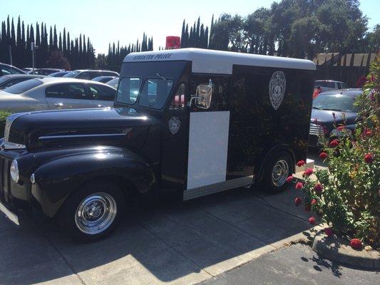 Stockton police recruiting at the festival