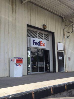 FedEx Ship Center