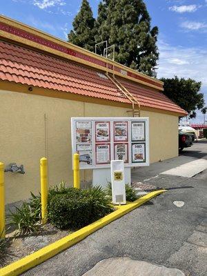 Tacos Hoy Drive Thru