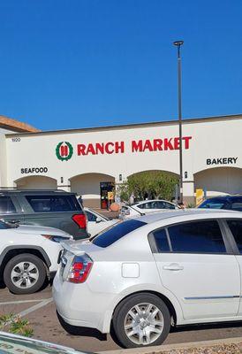 99 Market in the Chandler neighborhood