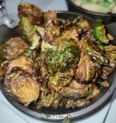 Frizzled brussel sprouts