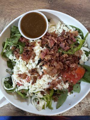 Spinach with bacon salad & balsamic vinaigrette dressing.