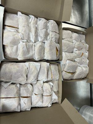 27 sandwiches of # 19 on our menu thank my dear customer for your support