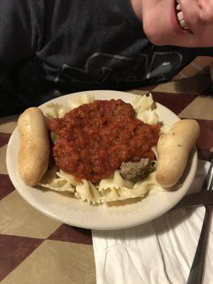 Pasta Pasta with Meatballs and Marinara Sauce