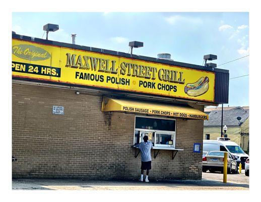 Chicago Street Fast Food. Place is ..."little"Hole in The Wall (Literally!) but Service Super Nice Friendly!  Open 24/7 Take Out