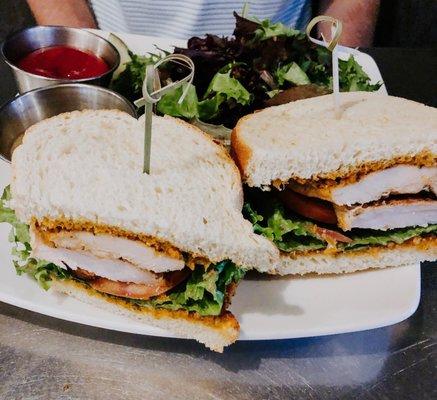 Tavern chicken club