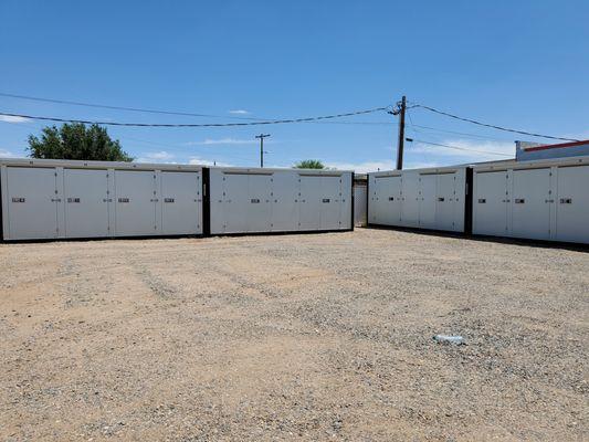 Drive-up Storage units available today at three locations on Sunshine Drive Kingman near Golden Valley, Havasu