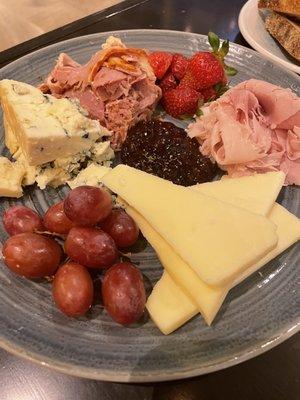 Charcuterie board