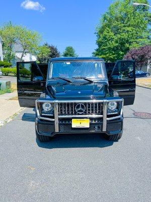 Rent a Mercedes G63 G-wagon