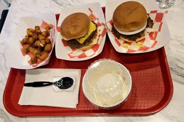 Freddy's Frozen Custard & Steakburgers