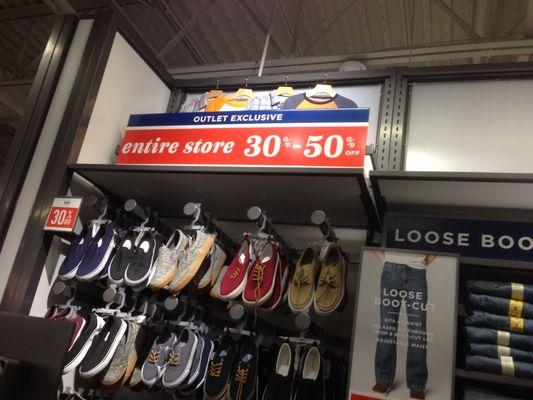 Inside Old Navy Outlet, Livermore Premium Outlets, Livermore, CA.