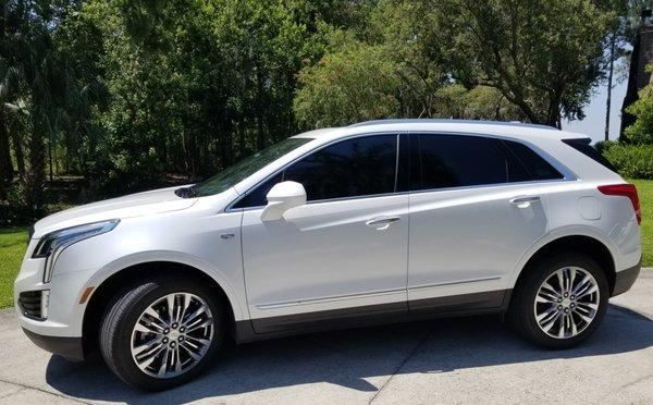 2019 Cadillac XT5 with Black Ceramic on the front driver/passenger to match the rear factory glass.