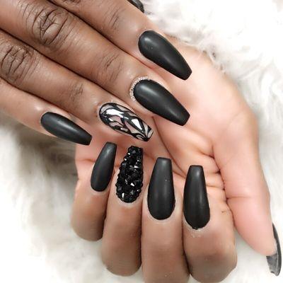 Black Matte Nails