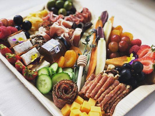 Large grazing board