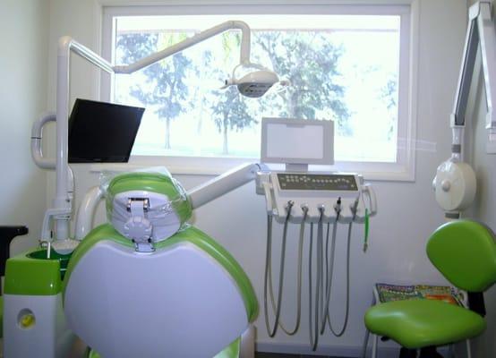 Dental Chair Room 1