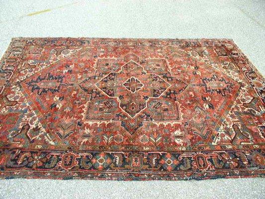 Early 20th century Heriz Persian area Carpet.