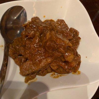 Beef rendang