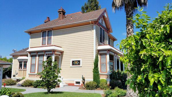 W.W. Cozzens House - San Jose Historical Landmark 201