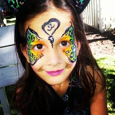 Face painting by Woo Who!