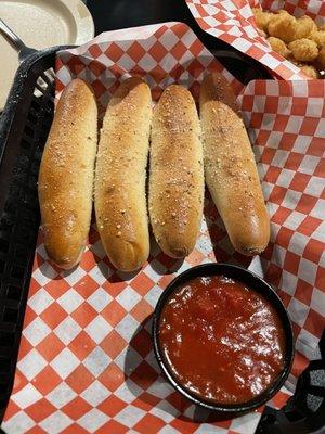 Cheese breadsticks