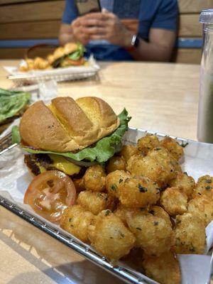 Double classic smash with smash tots