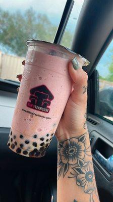 Strawberry Banana Smoothie with Tapioca