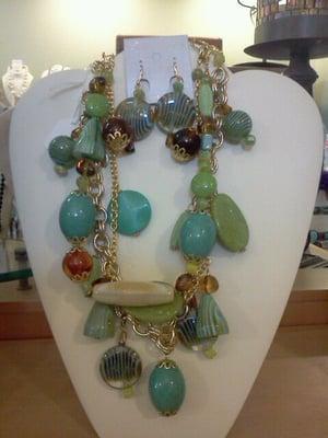 Statement necklace