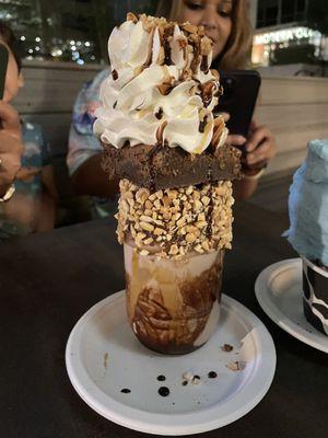 Caramel brownie milkshake