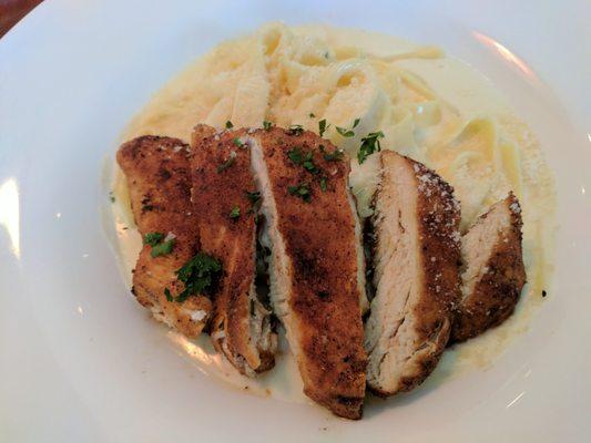 Cajun chicken Alfredo pasta