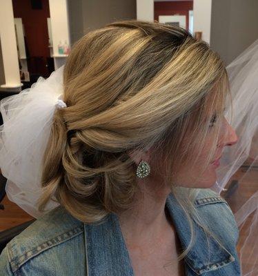 We love hosting Bridal parties at Willow Creek Salon!