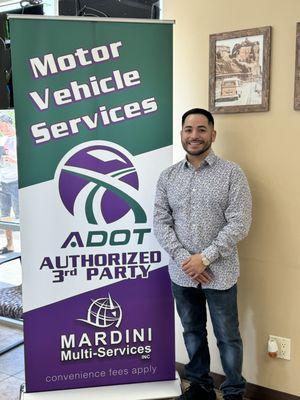 Hector is our mobile Home processor and  newest MARDINI team member and Mobile Home titles Expert.