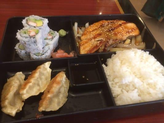 teriyaki salmon lunch box