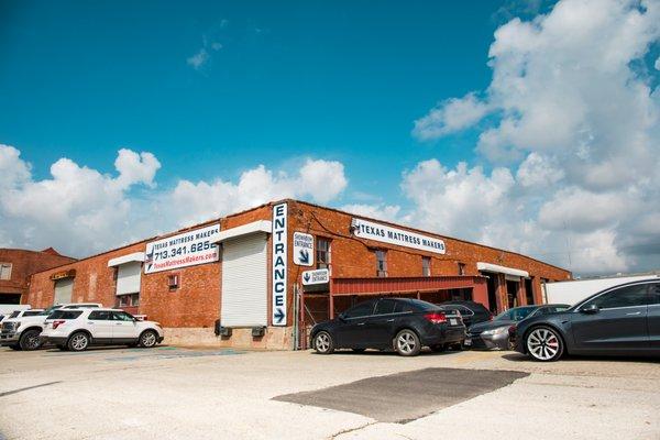 Welcome to Texas Mattress Makers in East Downtown!