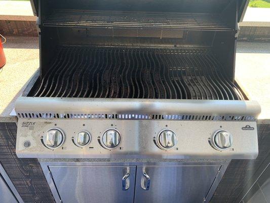 We also clean built in grills.