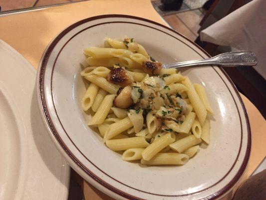 Pasta with oil and garlic