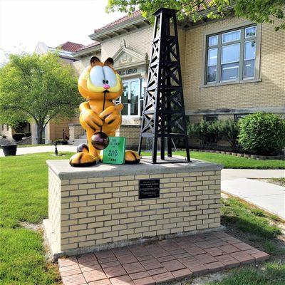 Glass Blower Garfield near the Gas City library