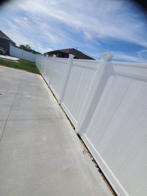 Privacy Vinyl Fencing