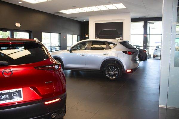 Oak Lawn Mazda Showroom