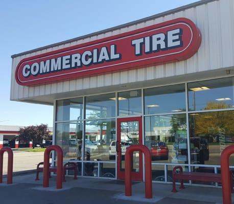 Commercial Tire, Storefront