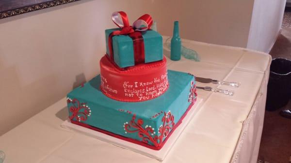 The AMAZING cake I've been taking about...