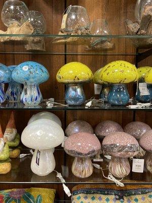 Mushroom lamps