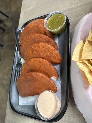 Empanadas de camarón