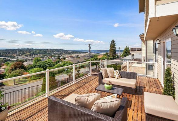 Beautiful Renton home with skyline views.