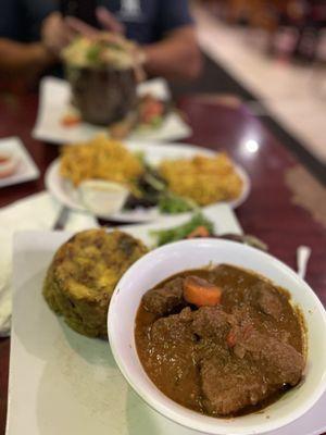 Carne guisada with Trifongo (Green plantain + ripe plantains + Yucca root)